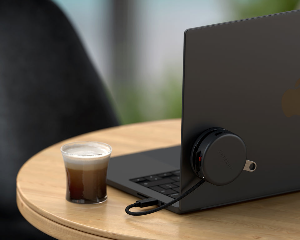 Kit Satechi Teclado E Mouse Sem Fio Com Hub USB-C 7 Em 1