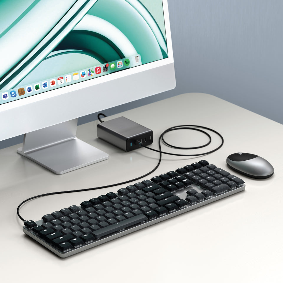 Teclado Satechi SM3 Retroiluminado com Bluetooth Mecânico Slim - US - Cinza e Preto